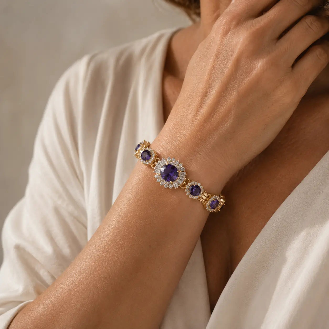 Gouden Armband met Amethist Bedel