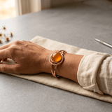Sophie Sphere Oranje — Koperen armband